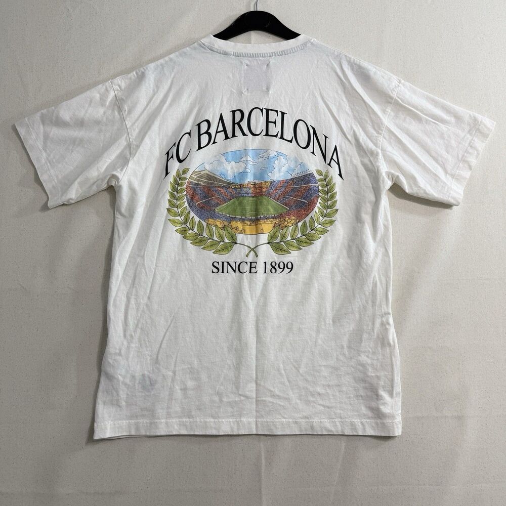 FCB Barcelona CAMP NOU White Soccer Football T-Shirt Size Small Men